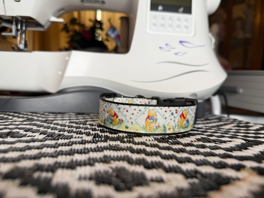 Winnie the Pooh adjustable dog collar